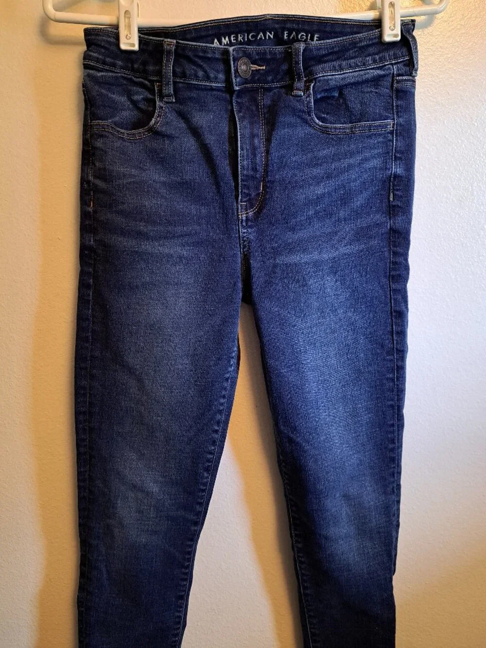 American Eagle Super Stretch Hi-Rise Jegging With Embroidered Pockets - Picture 4 of 9